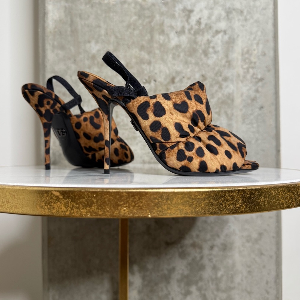 New Dolce & Gabbana Keira Quilted Leopard-Print Nylon Sandals in Brown/Black